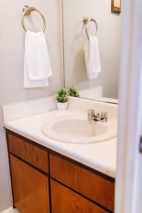 Apartamento Cozy 3-Bed Athens Getaway, Right Near Uga! Exterior foto